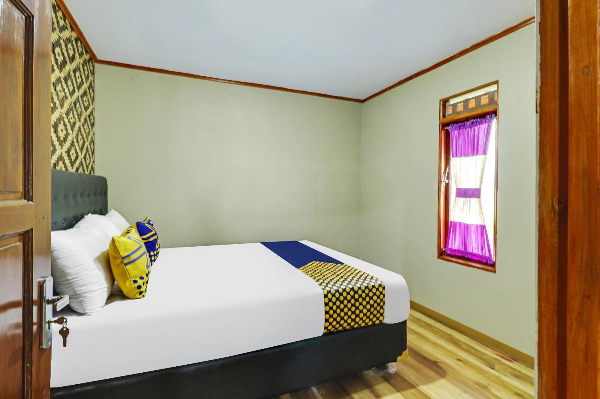 Oyo Homes 90956 Desa Wisata Guranteng Pendjalu 외부 사진