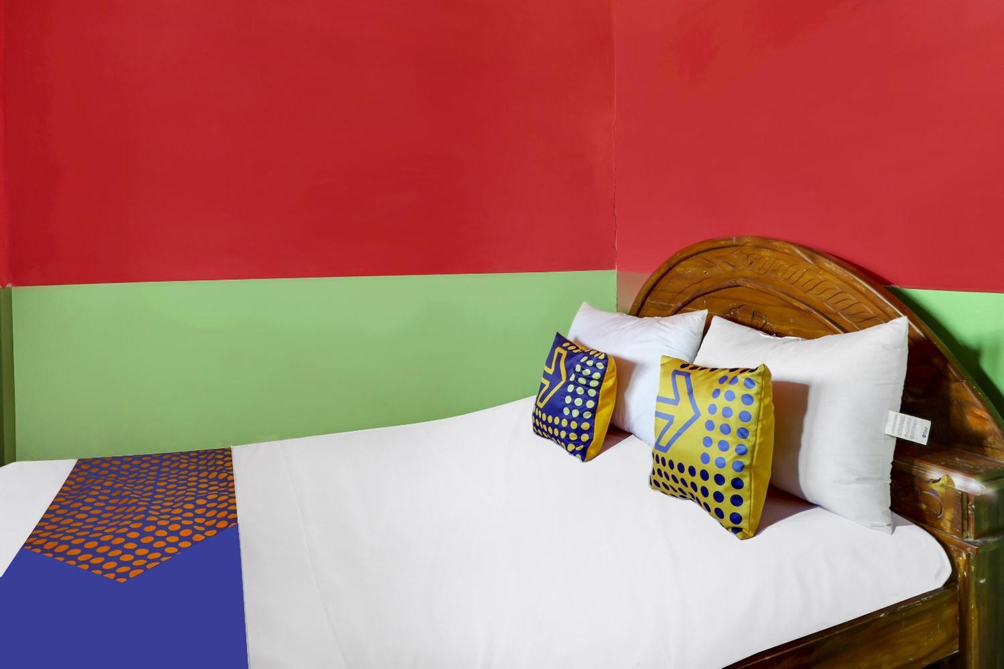 Oyo Homes 90956 Desa Wisata Guranteng Pendjalu 외부 사진