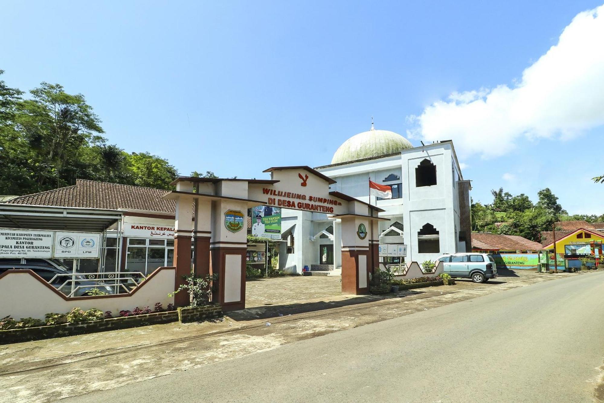 Oyo Homes 90956 Desa Wisata Guranteng Pendjalu 외부 사진